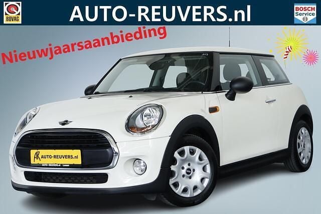 Beige Occasion 2016 Mini ONE Pepper Hatchback | € 9.850 (Eerlijke prijs) - Afbeelding 1/4