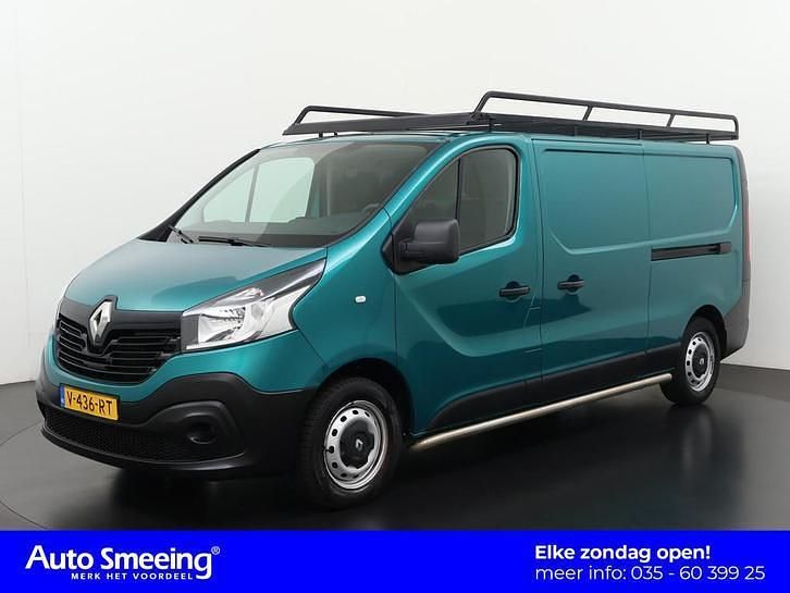 Groen Gebruikt 2018 Renault Trafic Komfort MPV | € 12.895 (Super prijs) - Afbeelding 1/4