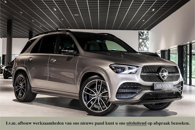 Grijs Gebruikt 2021 Mercedes GLE400 AMG SUV | € 89.950 - Afbeelding 1/4