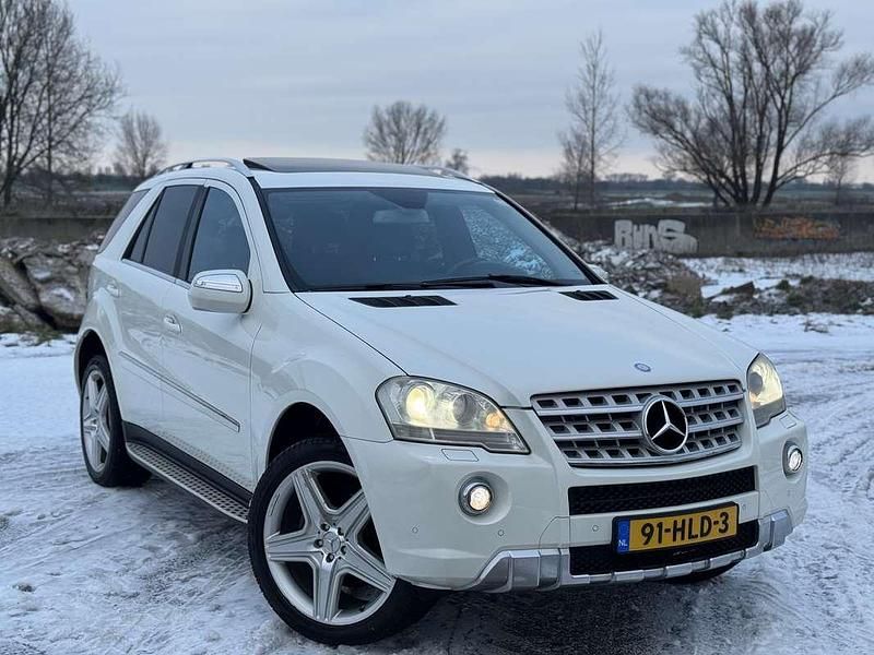 Occasion 2009 Mercedes ML320 SUV | € 13.999 (Iets duurder) - Afbeelding 1/4