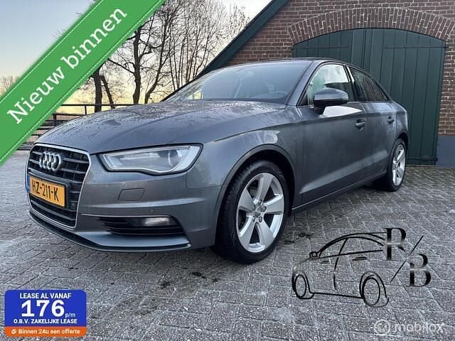 Grijs Gebruikt 2015 Audi A3 Ambition Sedan | € 10.699 (Goede deal) - Afbeelding 1/4