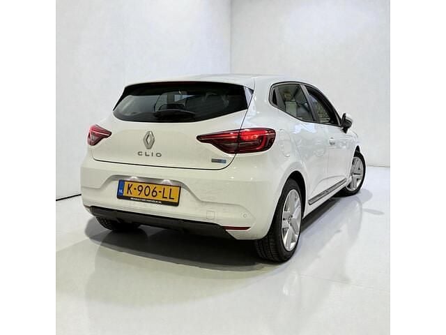 Occasion Renault Clio V Zen 91 PK (66 kW) 2021 Wit (metallic) Hatchback