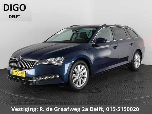 Blauw Occasion 2020 Skoda Superb Business Line Stationwagen | € 18.700 (Eerlijke prijs) - Afbeelding 1/3