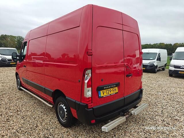 Occasion Renault Master 131 PK (96 kW) 2017 Rood Van