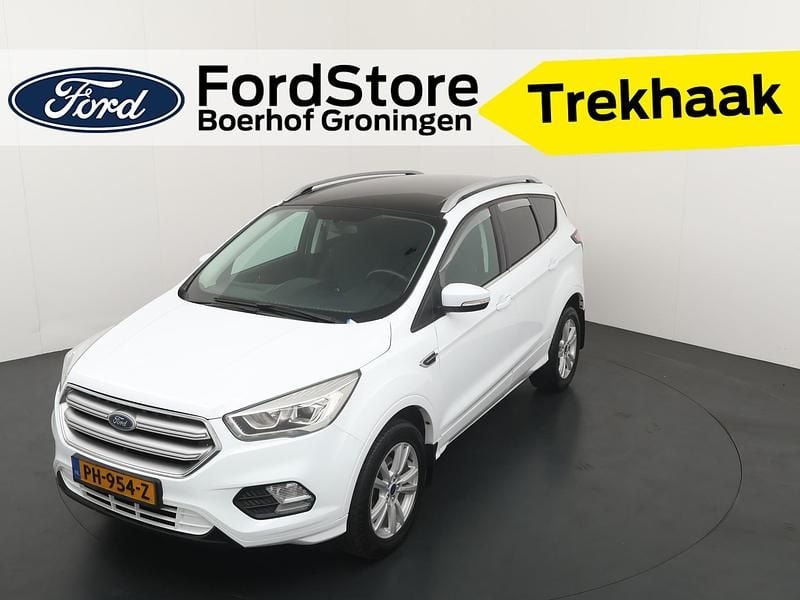 Wit Gebruikt 2017 Ford Kuga Trend SUV | € 15.545 (Goede deal) - Afbeelding 1/4
