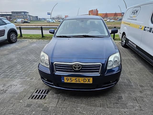 Occasion Toyota Avensis Luna 177 PK (130 kW) 2006 Blauw (metallic) Sedan