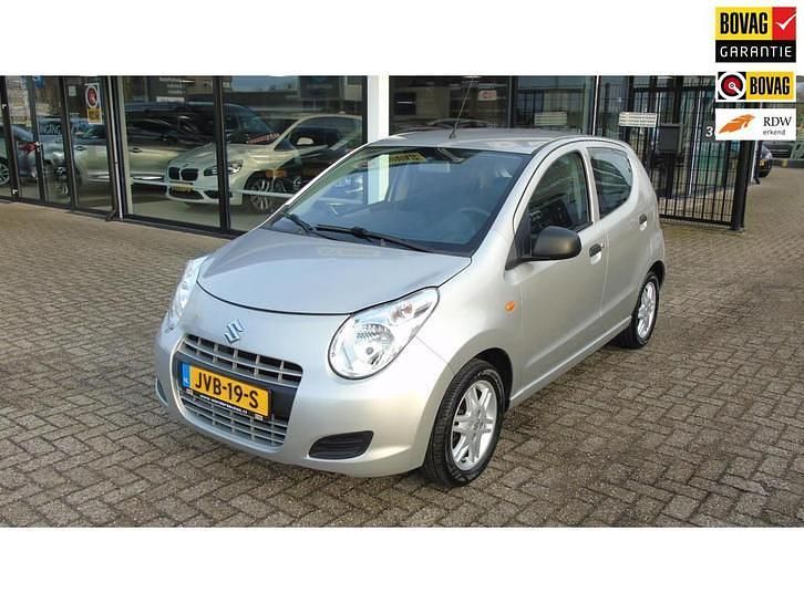 Grijs Occasion 2012 Suzuki Alto Hatchback | € 3.695 (Eerlijke prijs) - Afbeelding 1/4
