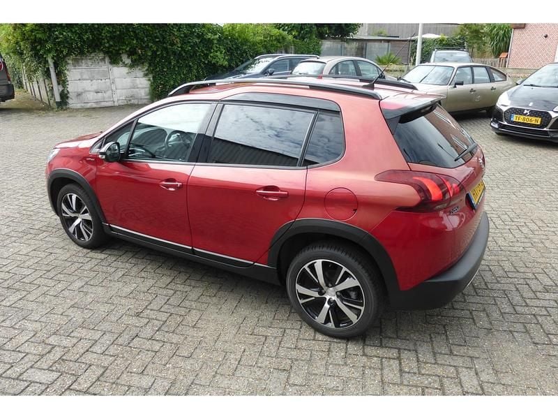 Rood Gebruikt 2018 Peugeot 2008 GT-line SUV | € 12.750 (Goede deal) - Afbeelding 1/4