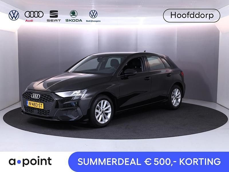 Zwart Gebruikt 2022 Audi A3 Sportback Proline Hatchback | € 25.949 (Eerlijke prijs) - Afbeelding 1/3