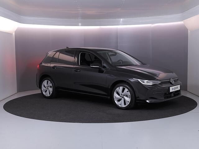 Occasion VW Golf VIII Edition 204 PK (150 kW) 2025 Zwart Hatchback