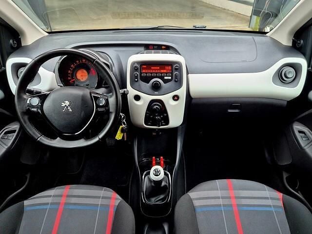 Occasion Peugeot 108 Active+ 69 PK (50 kW) 2015 Zwart Hatchback