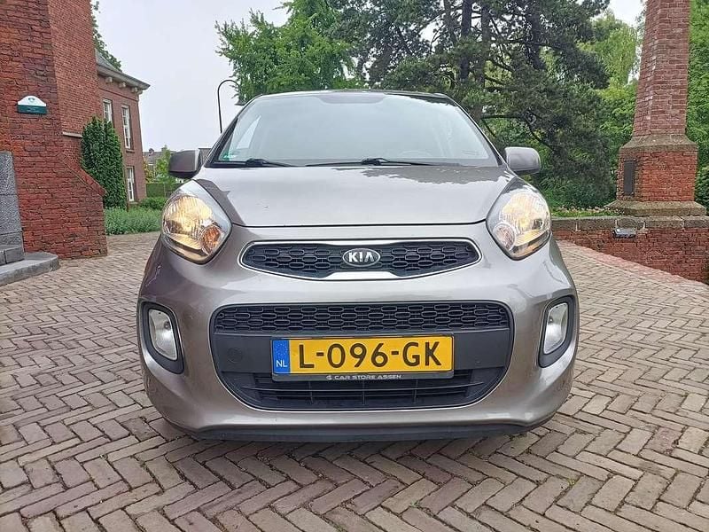 Grijs Gebruikt 2015 Kia Picanto Hatchback | € 6.750 (Eerlijke prijs) - Afbeelding 1/4