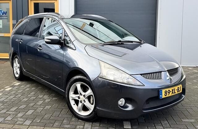 Grijs Gebruikt 2007 Mitsubishi Grandis Intense MPV | € 1.999 (Super prijs) - Afbeelding 1/4