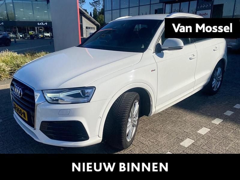 Wit Gebruikt 2016 Audi Q3 Sport SUV | € 19.900 (Eerlijke prijs) - Afbeelding 1/4