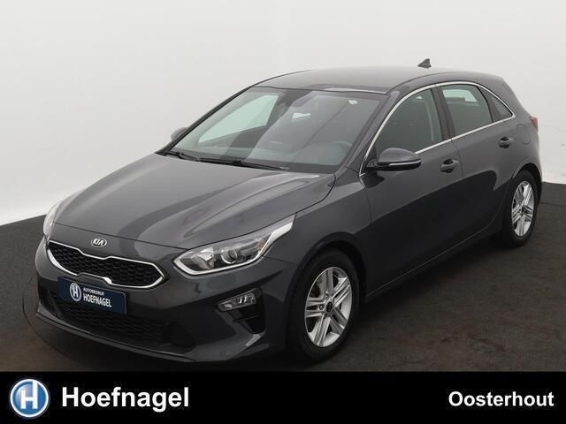 Grijs Gebruikt 2018 Kia Ceed Hatchback | € 15.450 (Eerlijke prijs) - Afbeelding 1/4