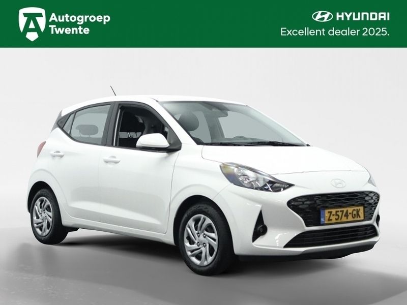 Wit Gebruikt 2024 Hyundai i10 Comfort Hatchback | € 16.440 (Eerlijke prijs) - Afbeelding 1/2