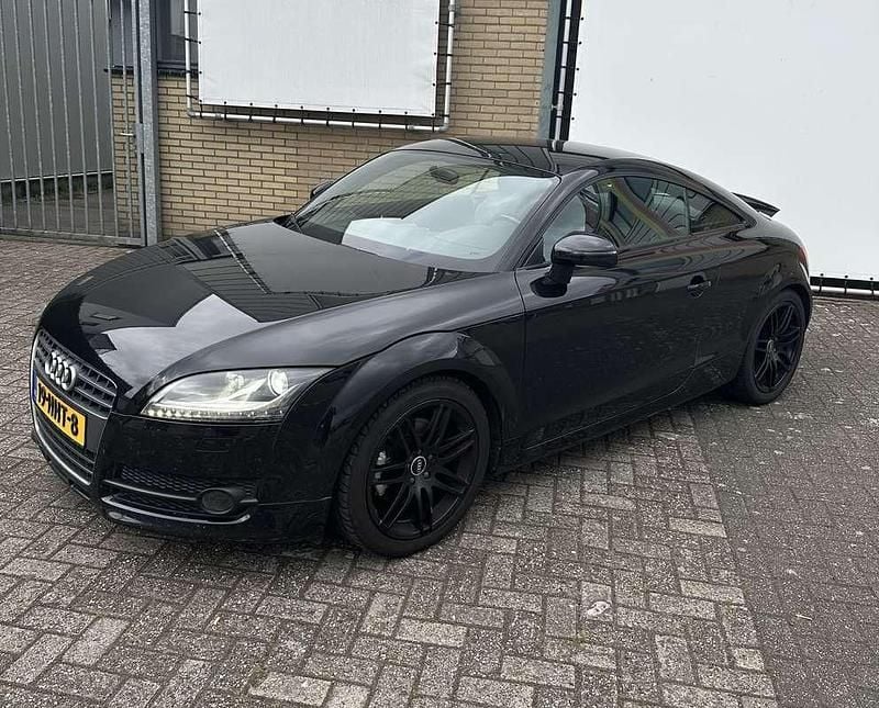 Zwart Gebruikt 2009 Audi TT S-Line Coupé | € 7.999 (Eerlijke prijs) - Afbeelding 1/4