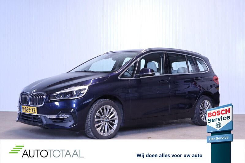 Blauw Gebruikt 2020 BMW 218 Executive Stationwagen | € 24.650 (Iets duurder) - Afbeelding 1/4