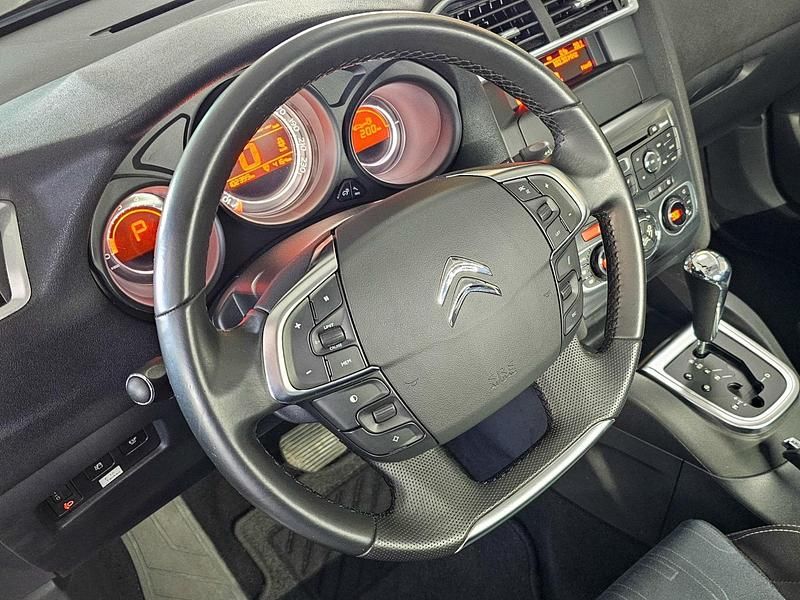 Occasion Citroën C4 Tendance 120 PK (88 kW) 2012 Beige (metallic) Hatchback