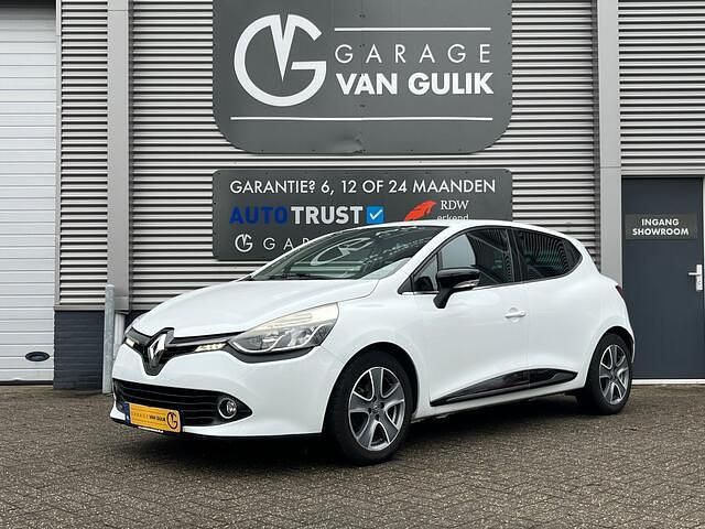 Wit Occasion 2014 Renault Clio IV Night&Day Hatchback | € 4.495 (Eerlijke prijs) - Afbeelding 1/3