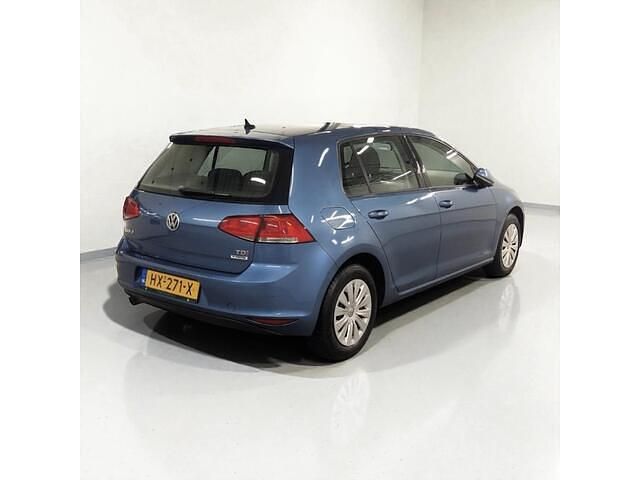 Occasion VW Golf VII 110 PK (80 kW) 2016 Blauw (metallic) Hatchback