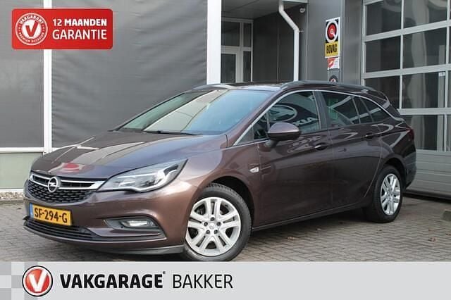 Occasion Opel Astra Edition 105 PK (77 kW) 2016 Bruin Stationwagen