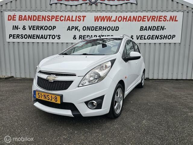 Wit Gebruikt 2010 Chevrolet Spark LT Hatchback | € 4.745 (Iets duurder) - Afbeelding 1/4