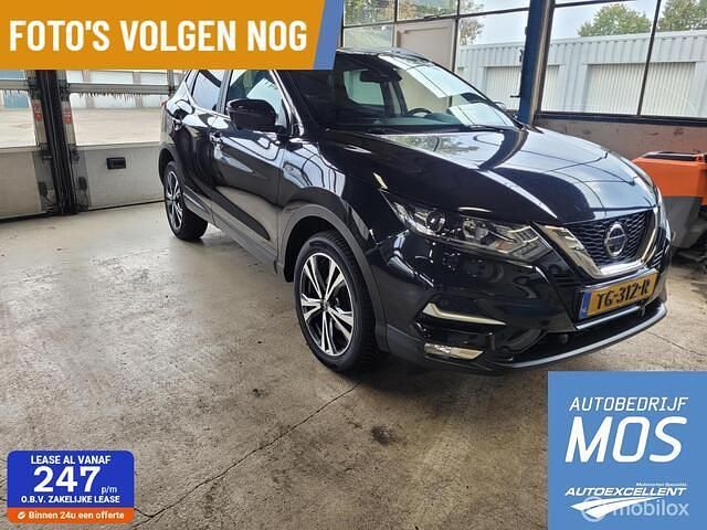 Zwart Gebruikt 2018 Nissan Qashqai N-Connecta SUV | € 15.250 (Eerlijke prijs) - Afbeelding 1/4