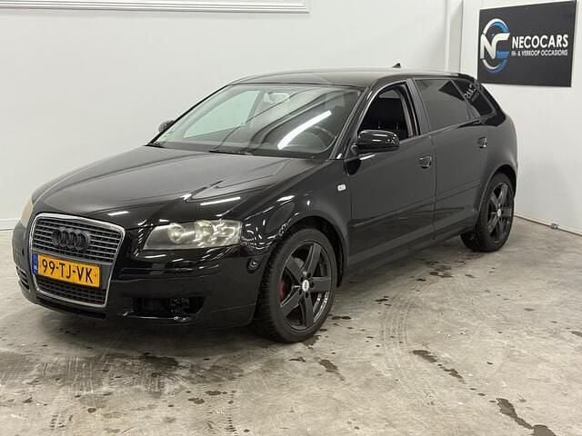 Occasion Audi A3 Sportback Attraction 102 PK (75 kW) 2006 Zwart Hatchback