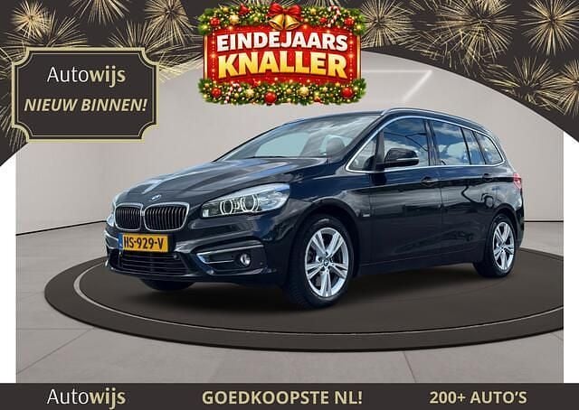 Zwart Gebruikt 2016 BMW 220 Luxury Line Stationwagen | € 10.895 (Eerlijke prijs) - Afbeelding 1/4