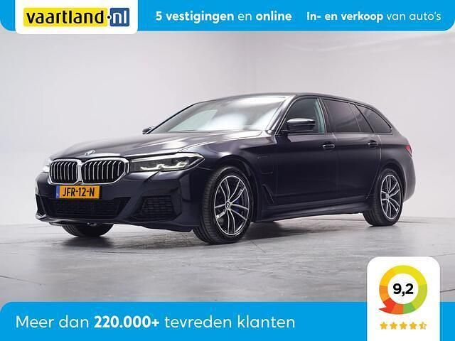 Zwart Gebruikt 2021 BMW 530e Executive Stationwagen | € 29.909 (Super prijs) - Afbeelding 1/4