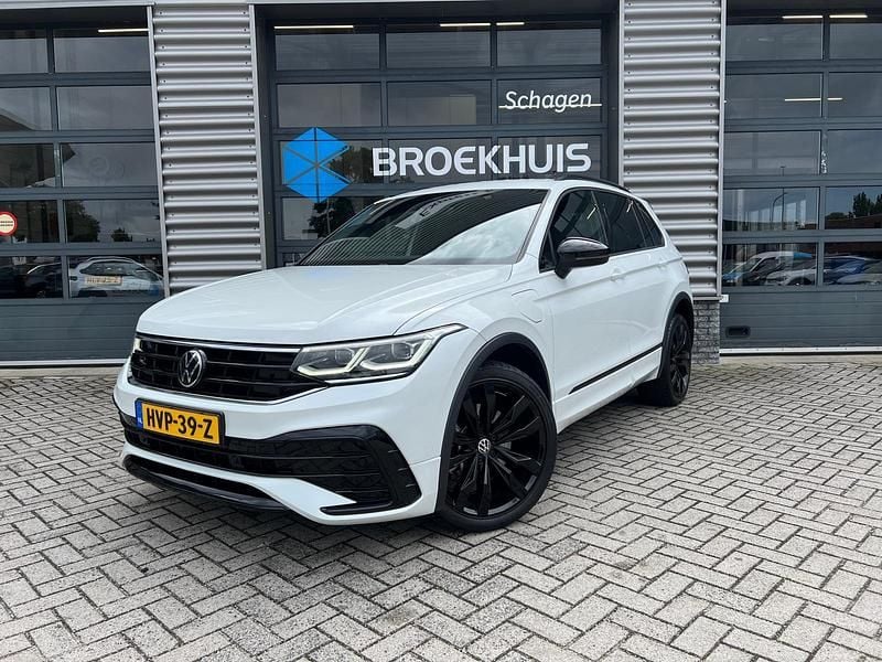 Wit Gebruikt 2022 VW Tiguan Business SUV | € 34.650 (Eerlijke prijs) - Afbeelding 1/4