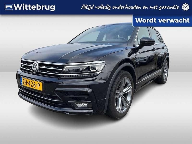 Zwart Gebruikt 2019 VW Tiguan Highline SUV | € 30.950 (Eerlijke prijs) - Afbeelding 1/2