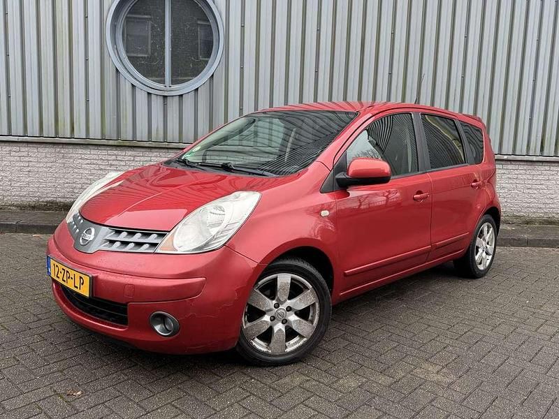 Occasion Nissan Note Acenta 110 PK (80 kW) 2008 Rood MPV