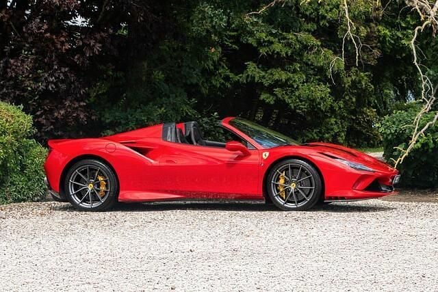 Rood Gebruikt 2020 Ferrari F8 Cabriolet | € 349.995 - Afbeelding 1/4