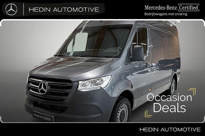 Grijs Occasion 2024 Mercedes Sprinter Van | € 45.900 (Eerlijke prijs) - Afbeelding 1/4