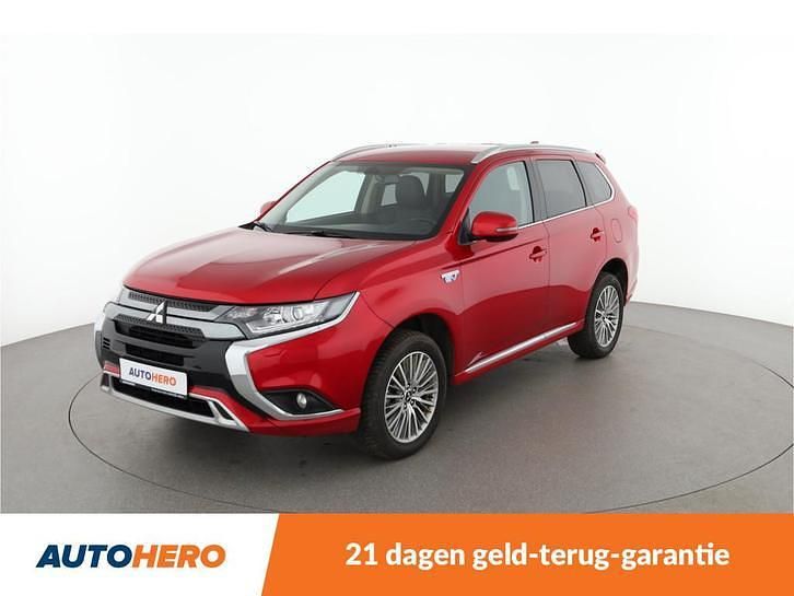 Gebruikt 2020 Mitsubishi Outlander SUV | € 18.949 (Super prijs) - Afbeelding 1/4