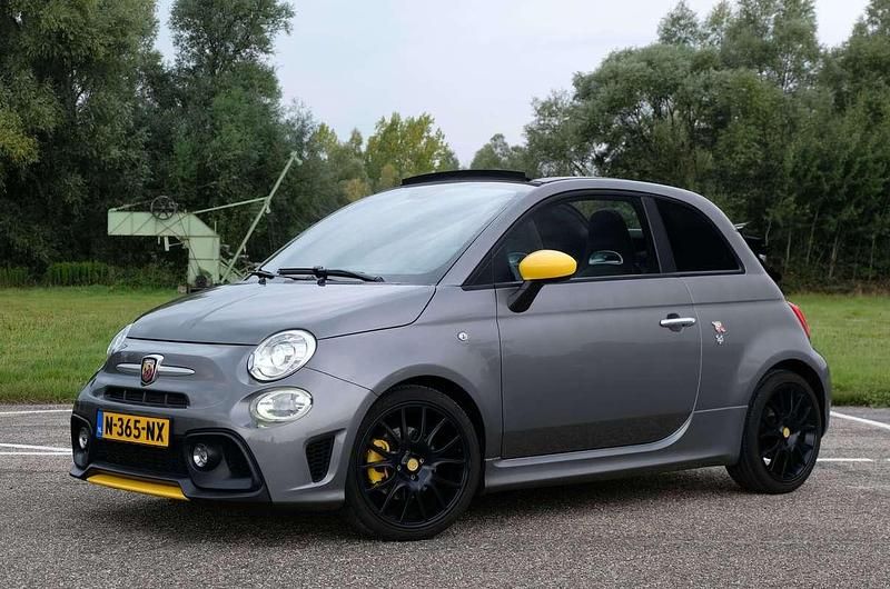 Grijs Gebruikt 2017 Fiat 500C Abarth Cabriolet | € 15.500 (Eerlijke prijs) - Afbeelding 1/4