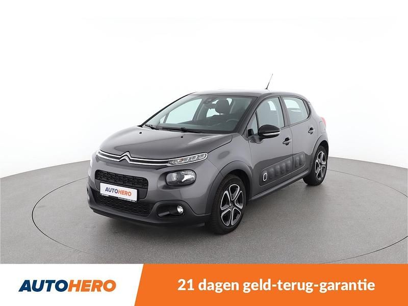 Grijs (metallic) Gebruikt 2018 Citroën C3 Feel Hatchback | € 10.649 (Goede deal) - Afbeelding 1/4