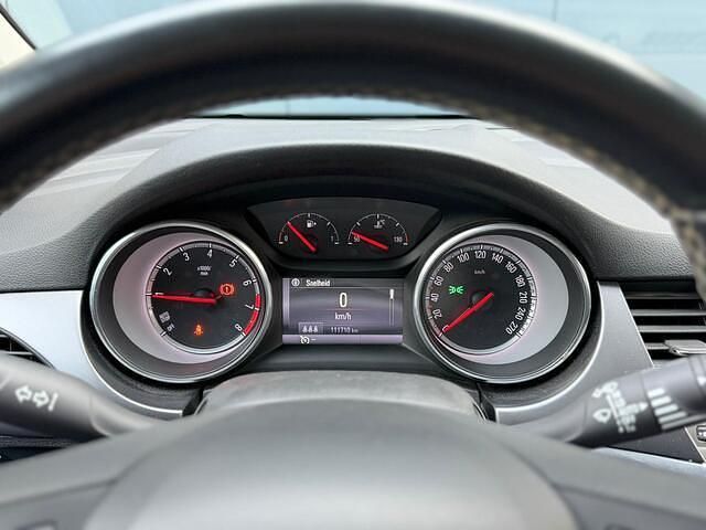 Occasion Opel Astra Edition 105 PK (77 kW) 2015 Blauw Hatchback