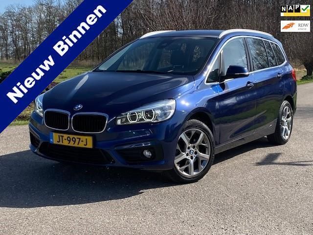 Blauw Gebruikt 2016 BMW 216 Executive MPV | € 10.995 (Eerlijke prijs) - Afbeelding 1/4