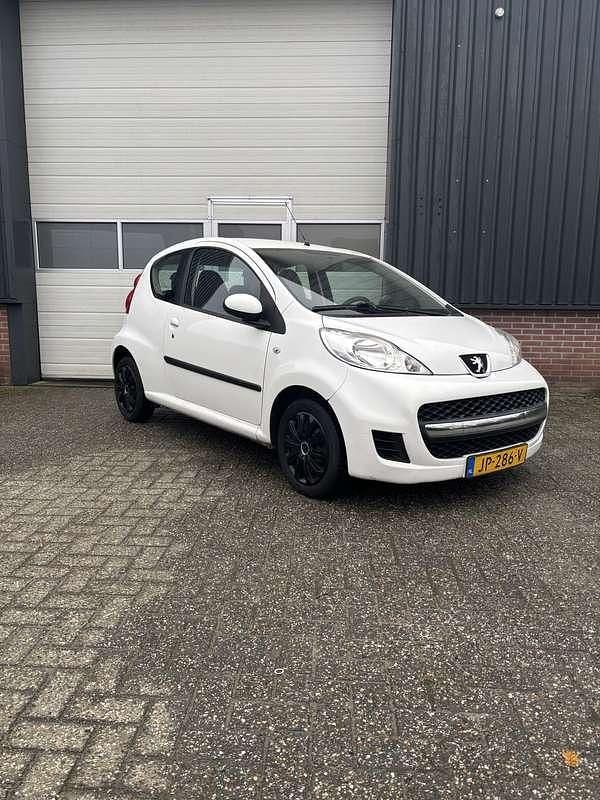Occasion Peugeot 107 68 PK (50 kW) 2010 Wit Hatchback