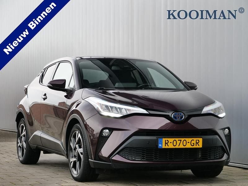 Paars Occasion 2022 Toyota C-HR Style SUV | € 23.650 (Goede deal) - Afbeelding 1/4