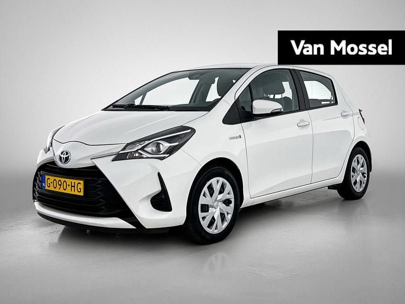 Wit Gebruikt 2019 Toyota Yaris Hybrid Active Hatchback | € 16.935 (Eerlijke prijs) - Afbeelding 1/4