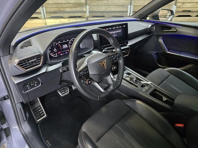 Occasion Cupra Leon 301 PK (221 kW) 2021 Grijs (metallic) Hatchback