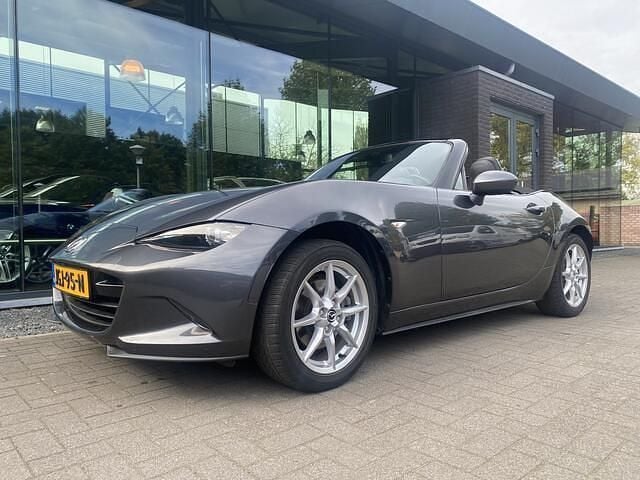 Grijs Occasion 2016 Mazda MX5 Cabriolet | € 19.900 (Goede deal) - Afbeelding 1/4