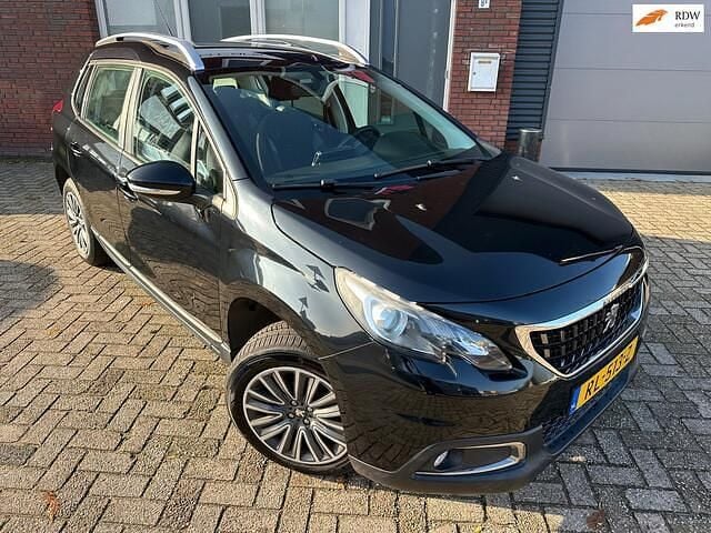 Zwart Gebruikt 2017 Peugeot 2008 SUV | € 9.750 (Super prijs) - Afbeelding 1/4