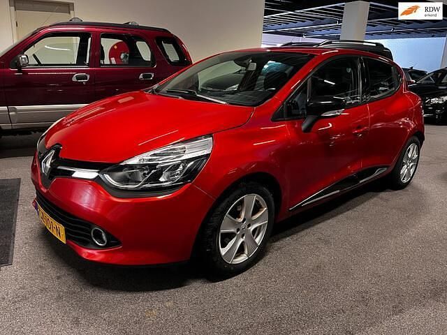 Occasion Renault Clio IV Dynamique 73 PK (53 kW) 2014 Rood (metallic) Hatchback