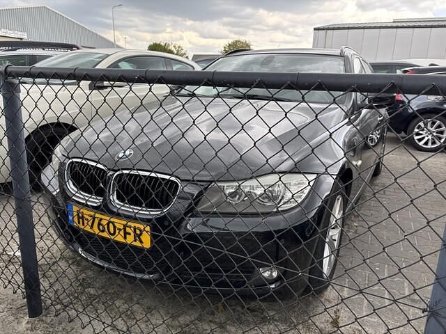 Zwart Gebruikt 2012 BMW 318 Stationwagen | € 3.950 (Super prijs) - Afbeelding 1/4