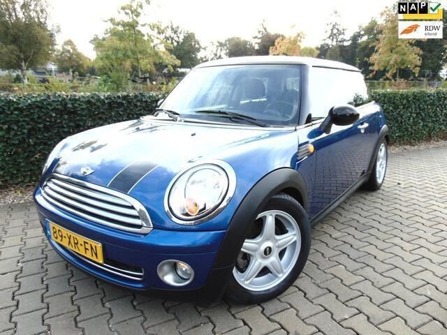 Blauw Gebruikt 2007 Mini Cooper Chili Hatchback | € 2.999 - Afbeelding 1/4